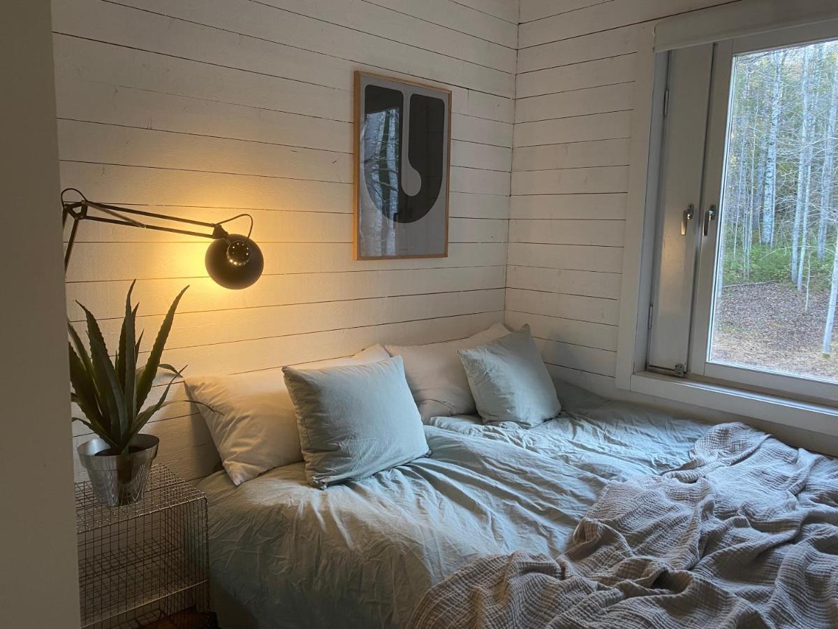 Peaceful And Scandinavian-Style Guesthouse With Scenic Nature And Seaview In High Coast Domsjo المظهر الخارجي الصورة