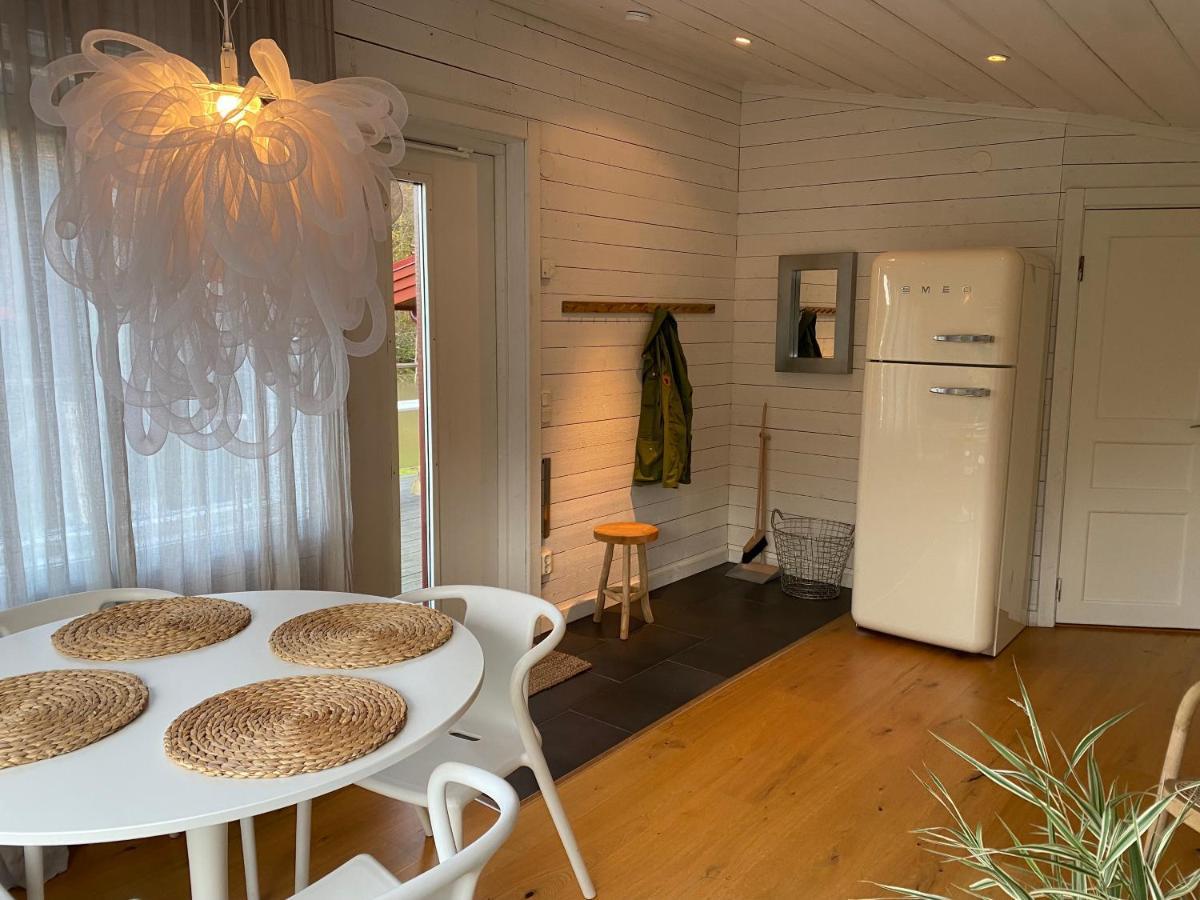 Peaceful And Scandinavian-Style Guesthouse With Scenic Nature And Seaview In High Coast Domsjo المظهر الخارجي الصورة